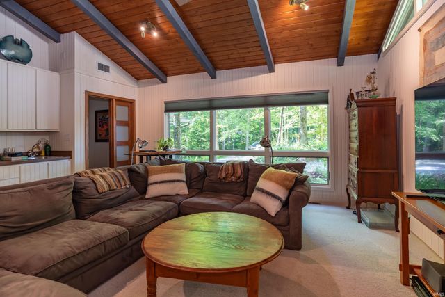 3780 N Upper Birdie Galyan Road, Bloomington, IN 47408