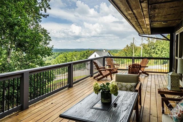 3039 Manor Ridge Drive, Gainesville, GA 30506