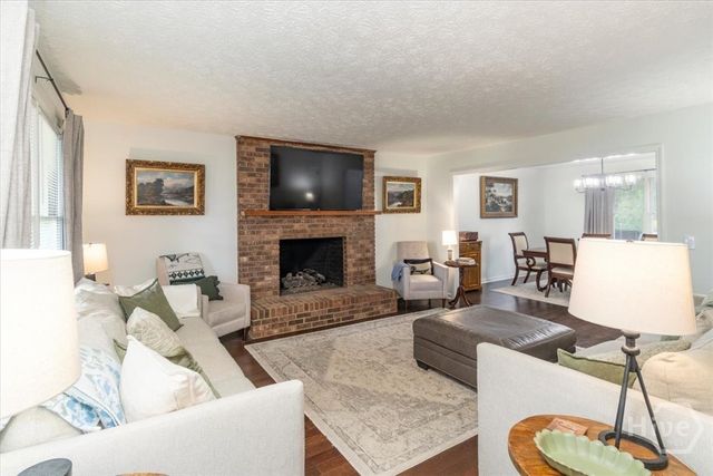3039 Manor Ridge Drive, Gainesville, GA 30506