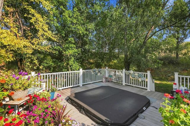 5212 WINTERSET DR, Rapid City, SD 57702
