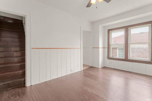 809 E Victoria Street, South Bend, IN 46614