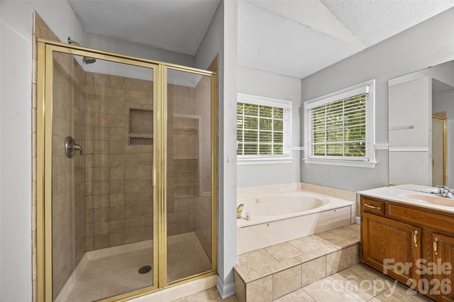 4926 Benthaven Lane, Charlotte, NC 28269