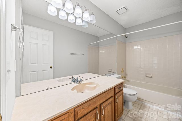 4926 Benthaven Lane, Charlotte, NC 28269