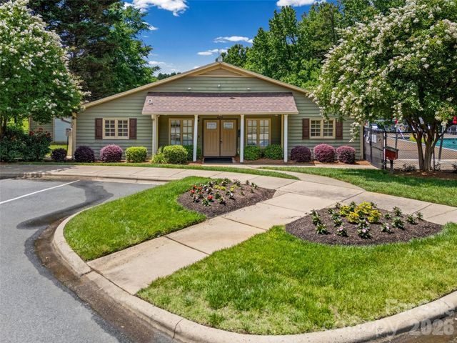 4926 Benthaven Lane, Charlotte, NC 28269