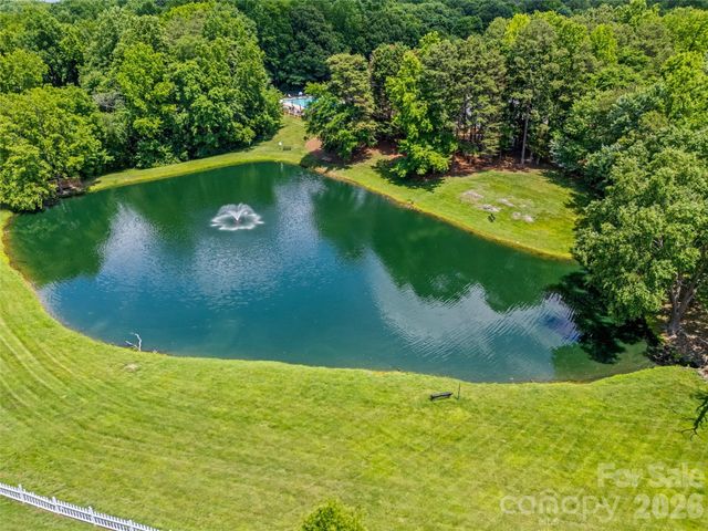 4926 Benthaven Lane, Charlotte, NC 28269