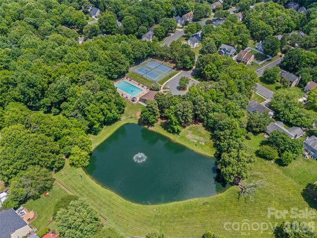 4926 Benthaven Lane, Charlotte, NC 28269