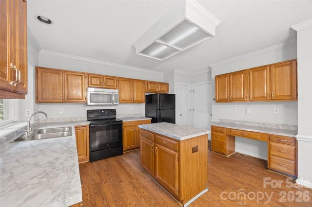 4926 Benthaven Lane, Charlotte, NC 28269