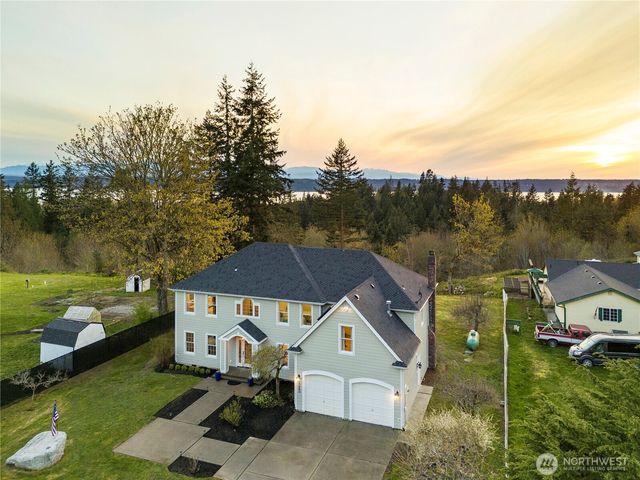 1242 Youngwood Road, Camano Island, WA 98282