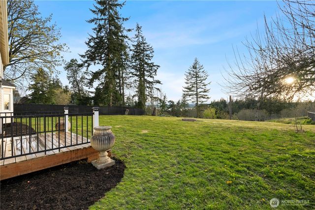 1242 Youngwood Road, Camano Island, WA 98282