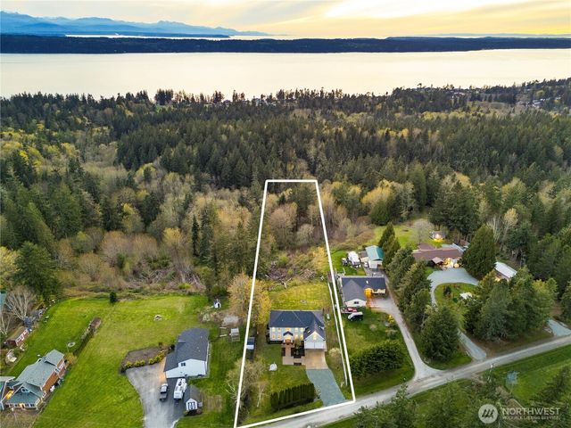 1242 Youngwood Road, Camano Island, WA 98282