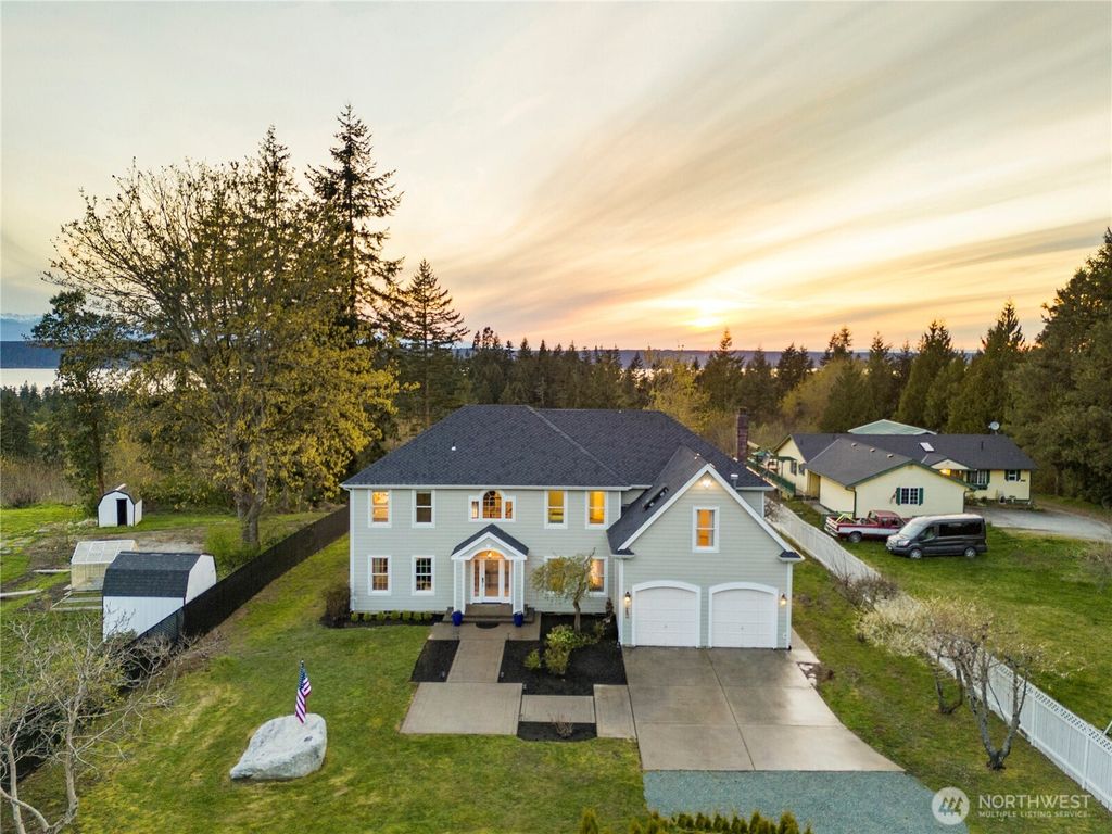 1242 Youngwood Road, Camano Island, WA 98282