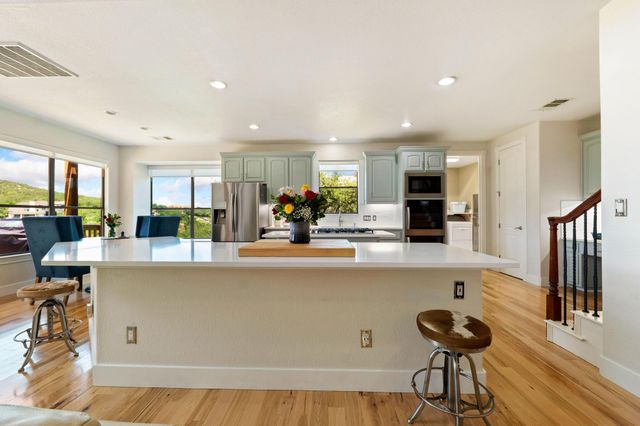 125 Sebastians RUN, Austin, TX 78738