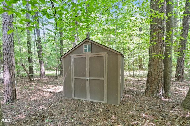 105 Witham Court, Holly Springs, NC 27540