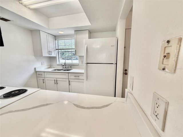 9605 EASTFIELD ROAD 9605, Thonotosassa, FL 33592