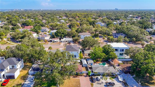4431 W BAY VILLA AVENUE, Tampa, FL 33611