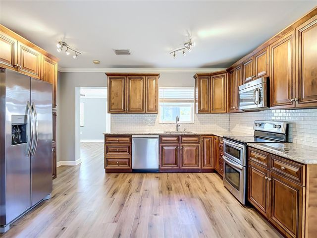 4431 W BAY VILLA AVENUE, Tampa, FL 33611