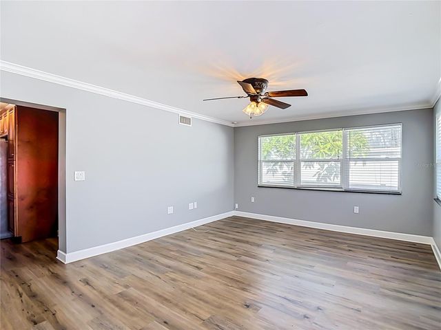 4431 W BAY VILLA AVENUE, Tampa, FL 33611