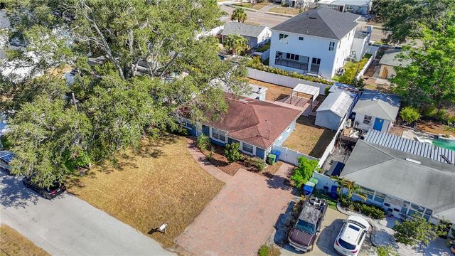 4431 W BAY VILLA AVENUE, Tampa, FL 33611
