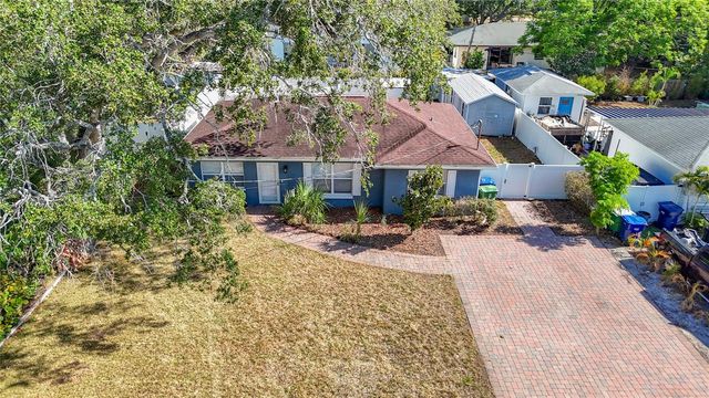 4431 W BAY VILLA AVENUE, Tampa, FL 33611