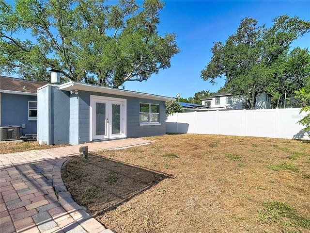 4431 W BAY VILLA AVENUE, Tampa, FL 33611