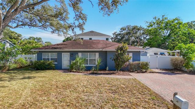 4431 W BAY VILLA AVENUE, Tampa, FL 33611