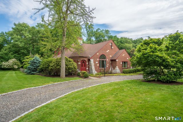 1180 Merwins Lane, Fairfield, CT 06824
