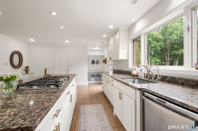 1180 Merwins Lane, Fairfield, CT 06824