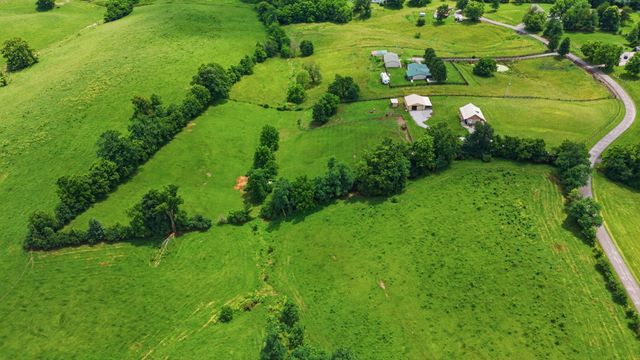 6888 Bybee Road, Winchester, KY 40391