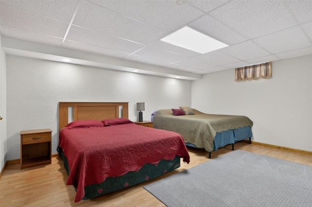 3905 Memory Lane, Waterloo, IA 50701