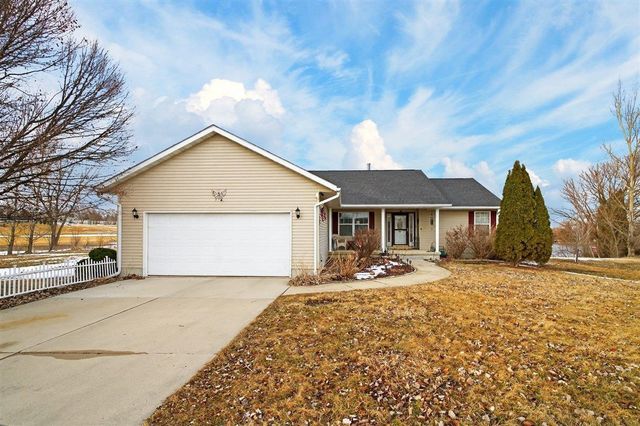 3905 Memory Lane, Waterloo, IA 50701