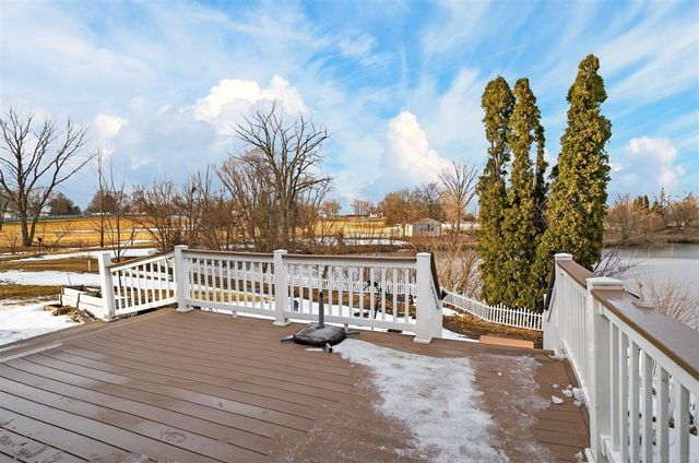 3905 Memory Lane, Waterloo, IA 50701