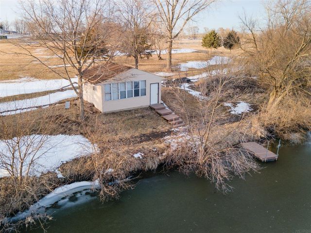 3905 Memory Lane, Waterloo, IA 50701