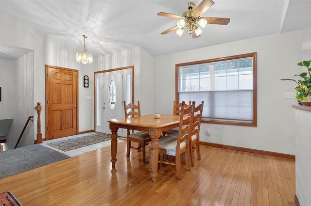 3905 Memory Lane, Waterloo, IA 50701