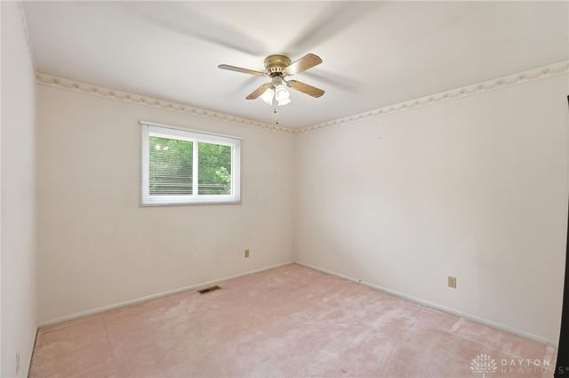 838 W Kemper Road, Forest Park, OH 45240