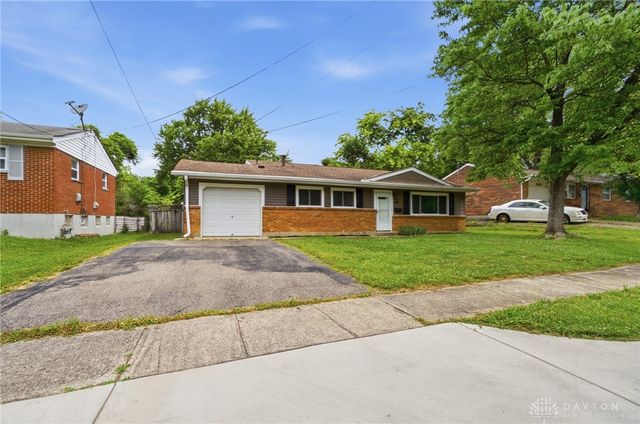 838 W Kemper Road, Forest Park, OH 45240