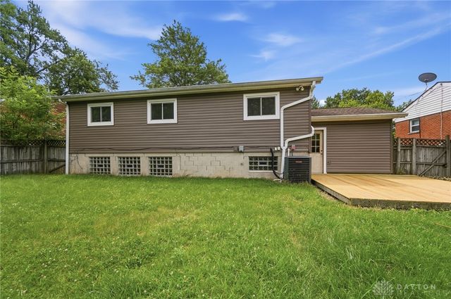 838 W Kemper Road, Forest Park, OH 45240