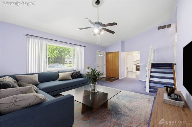 838 W Kemper Road, Forest Park, OH 45240
