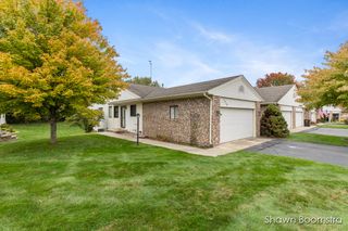 1044 Amberwood West Drive SW, Byron Center, MI 49315