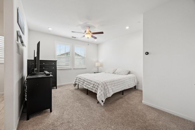 1048 Knox, Roseville, CA 95747