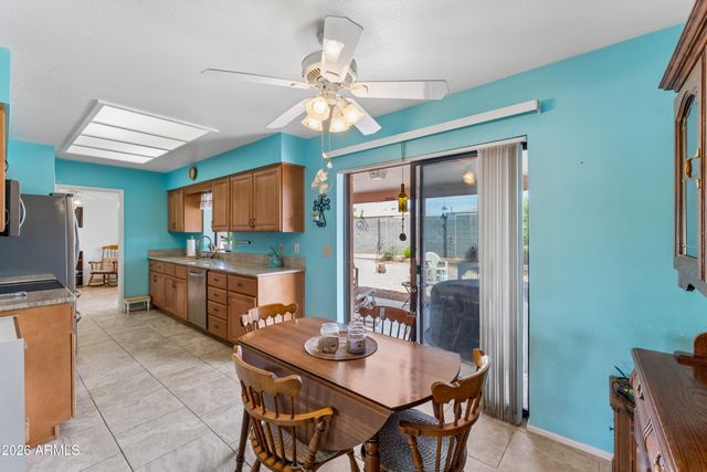 8222 E MONTE Avenue E, Mesa, AZ 85209