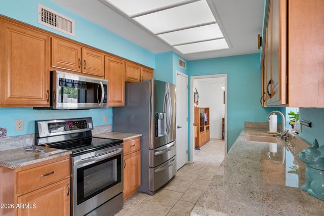 8222 E MONTE Avenue E, Mesa, AZ 85209