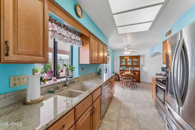 8222 E MONTE Avenue E, Mesa, AZ 85209