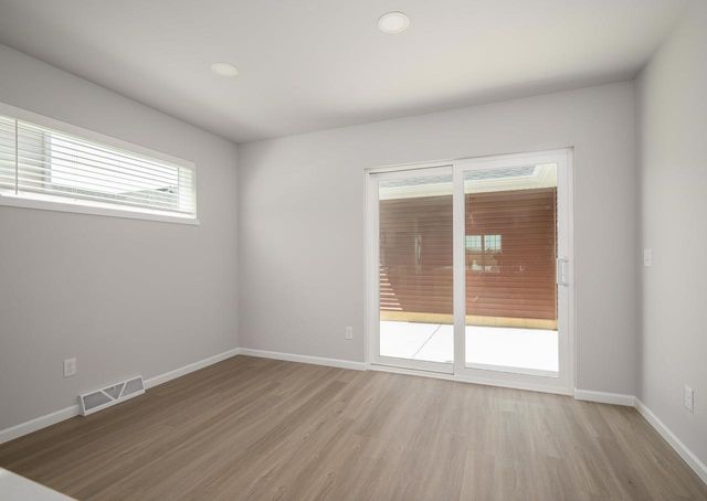 2010 S High Point Road, Madison, WI 53719