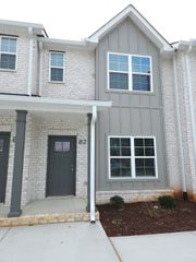 719 Crestland Ave Apt B2, Murfreesboro, TN 37130