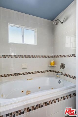 9515 Lucerne Avenue, Culver City, CA 90232