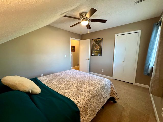 803 Irvine Road 803, Champaign, IL 61822