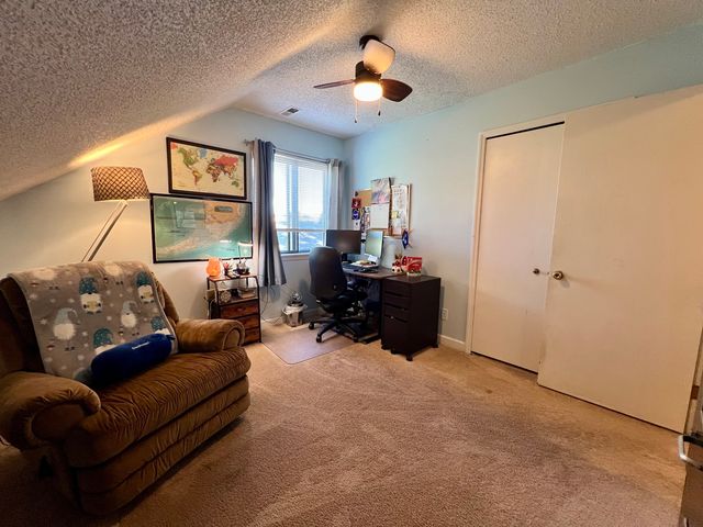 803 Irvine Road 803, Champaign, IL 61822