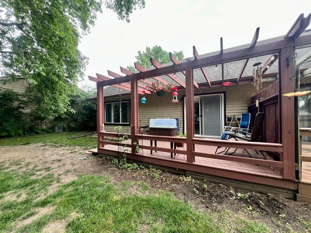 803 Irvine Road 803, Champaign, IL 61822