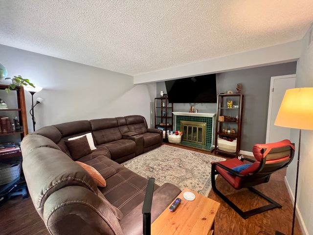 803 Irvine Road 803, Champaign, IL 61822