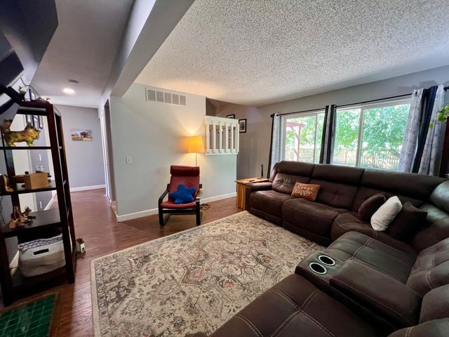 803 Irvine Road 803, Champaign, IL 61822